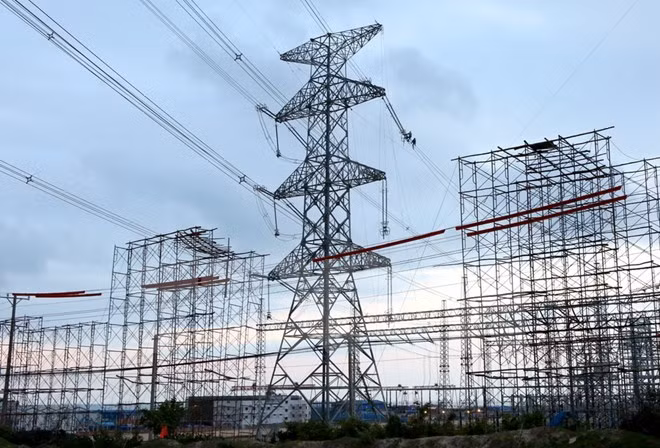 Conectan segundo generador de termoeléctrica Vinh Tan 4 al sistema energético nacional ảnh 1 Conectan segundo generador de termoeléctrica Vinh Tan 4 al sistema energético nacional ảnh 1