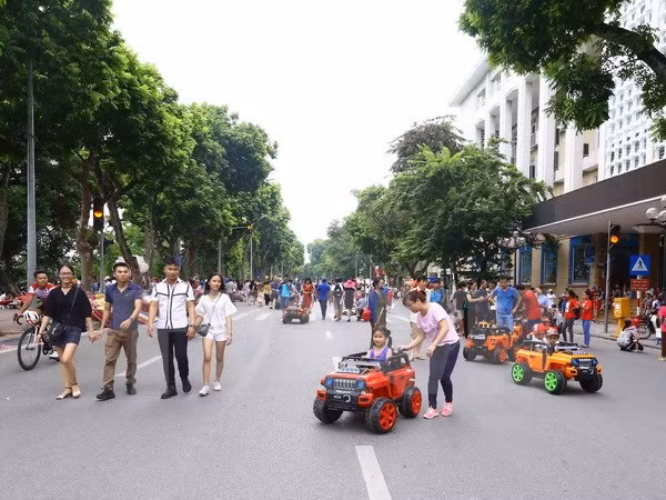  Hanoi amplía área peatonal en fines de semana ảnh 1
