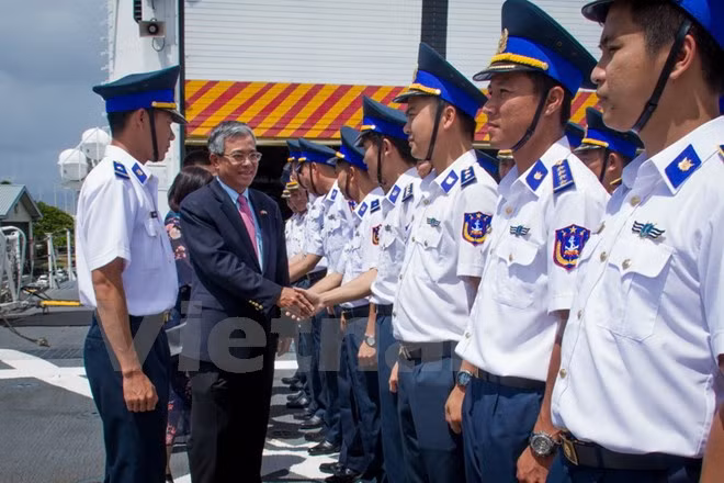 Embajador vietnamita en EE.UU. realiza visita de trabajo a Hawái ảnh 1