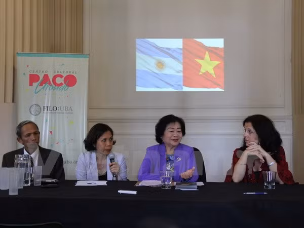 Medios de comunicación argentinos interesados en Vietnam ảnh 1
