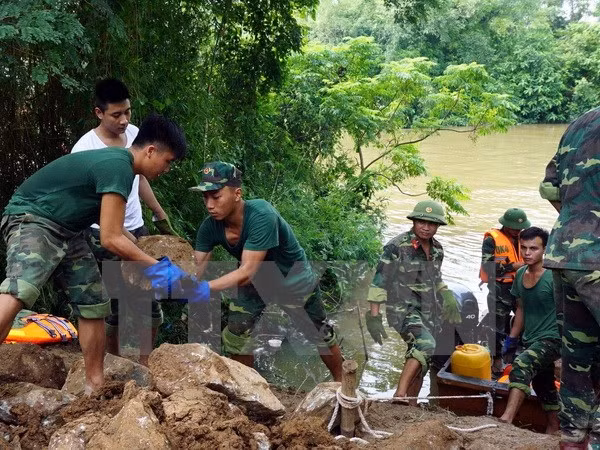 Expresa Bangladesh condolencias a Vietnam por pérdidas causadas por desastres naturales ảnh 1