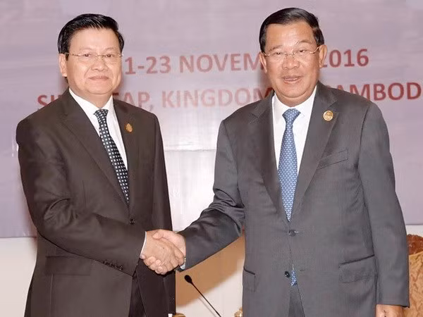 Inauguran puerta fronteriza entre Camboya y Laos ảnh 1