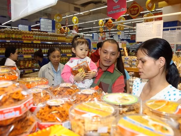 Ciudad Ho Chi Minh presta atención especial a personas necesitadas ảnh 1