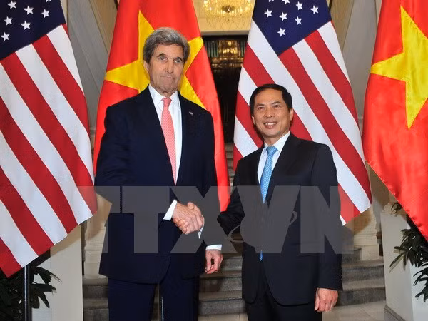 John Kerry visita Vietnam ảnh 1