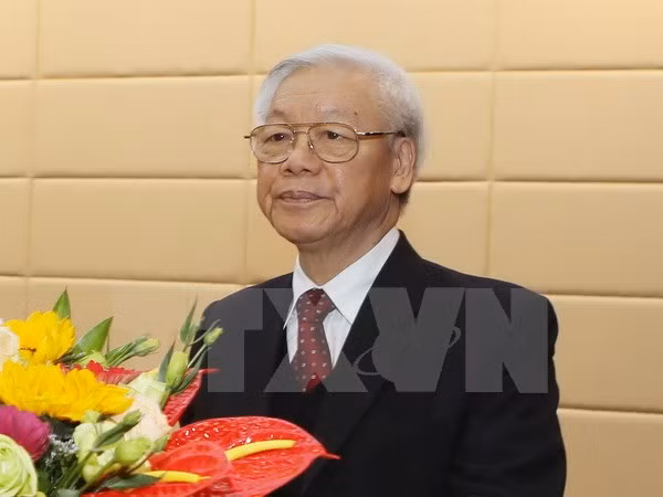 Vietnam entra en año nuevo con vigoroso ímpetu, afirma líder partidista ảnh 1 Vietnam entra en año nuevo con vigoroso ímpetu, afirma líder partidista ảnh 1