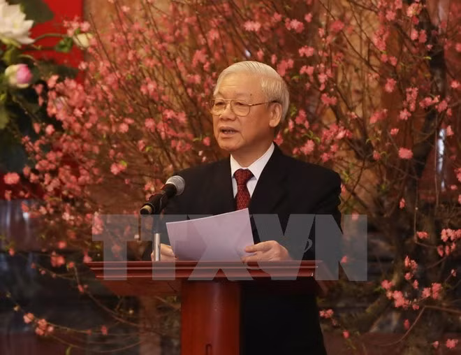 Líder partidista destaca avances de Hanoi ảnh 1 Líder partidista destaca avances de Hanoi ảnh 1