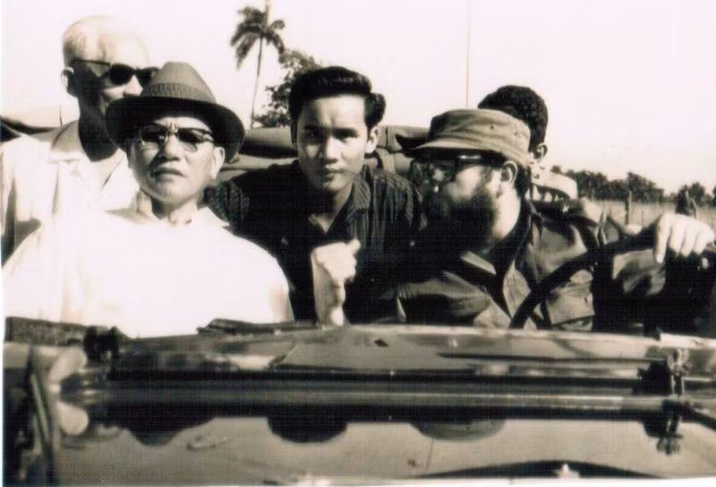 Fidel Castro: un amigo entrañable de Vietnam ảnh 4
