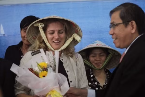 Provincia vietnamita de Binh Dinh recibe a primeros turistas extranjeros en 2024 ảnh 1