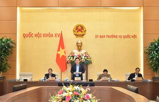 Iniciarán reunión 29 del Comité Permanente del Parlamento vietnamita ảnh 1