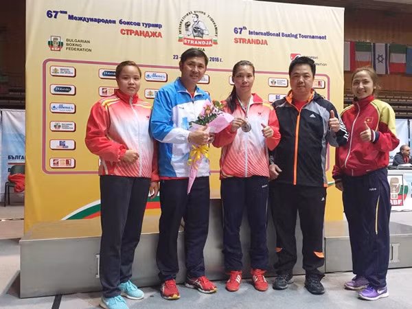 Plata para boxeadora vietnamita en torneo internacional Strandja ảnh 1