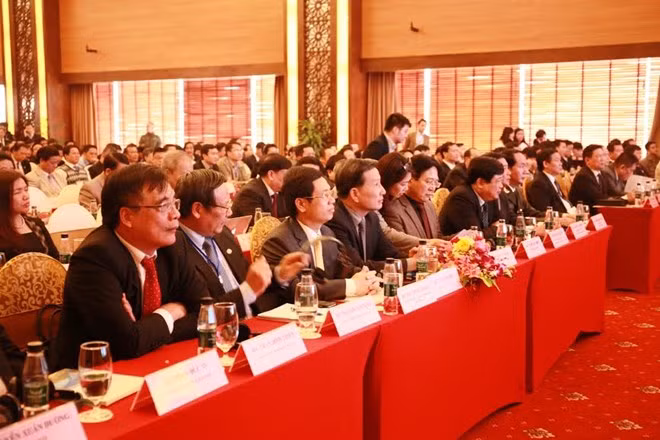 Vietnam busca medidas para promover turismo en región central ảnh 1 Vietnam busca medidas para promover turismo en región central ảnh 1