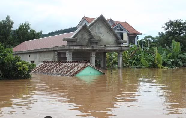 Construirán en Vietnam más de 430 casas resistentes a tormentas e inundaciones ảnh 1