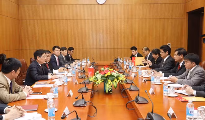 Comparten Vietnam y Laos experiencias en el diseño de políticas de desarrollo ảnh 1