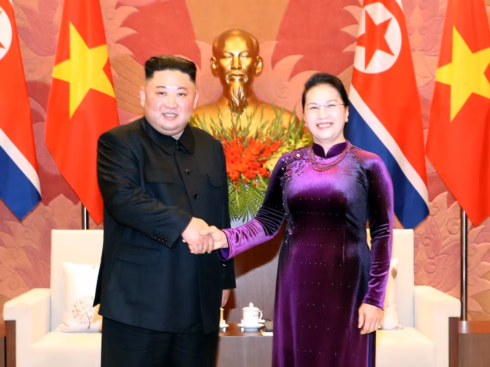 Propone dirigente parlamentaria de Vietnam aumentar nexos legislativos con Corea del Norte ảnh 1