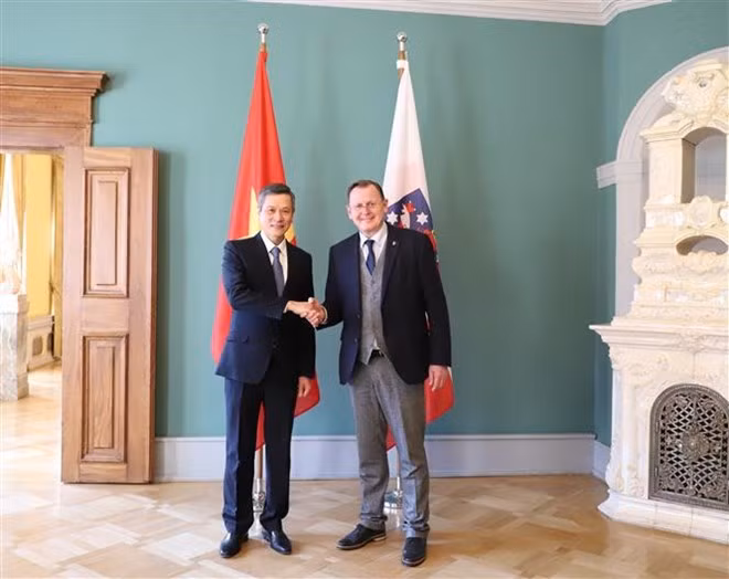 Vietnam impulsa nexos de cooperación con estado alemán de Turingia ảnh 1