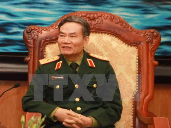 Viceministro de Defensa vietnamita recibe a veteranos ucranianos ảnh 1 Viceministro de Defensa vietnamita recibe a veteranos ucranianos ảnh 1