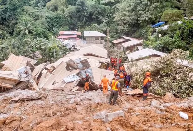 Aumenta a más de 90 el número de muertos por deslizamiento de tierra en Filipinas ảnh 1