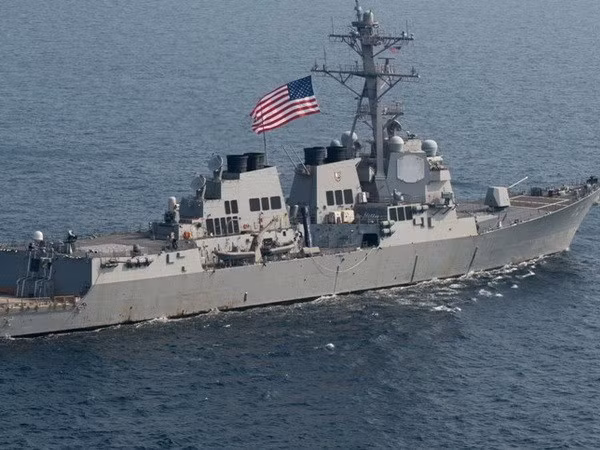Buque militar estadounidense atraca en puerto filipino ảnh 1 Buque militar estadounidense atraca en puerto filipino ảnh 1