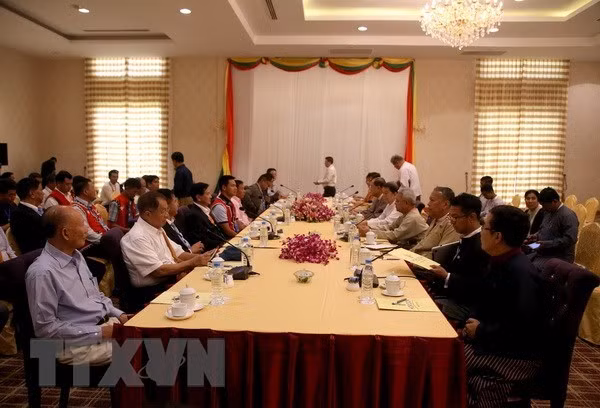 Conversaciones de paz de Myanmar acuerdan cronograma de conferencia de Panglong ảnh 1 Conversaciones de paz de Myanmar acuerdan cronograma de conferencia de Panglong ảnh 1
