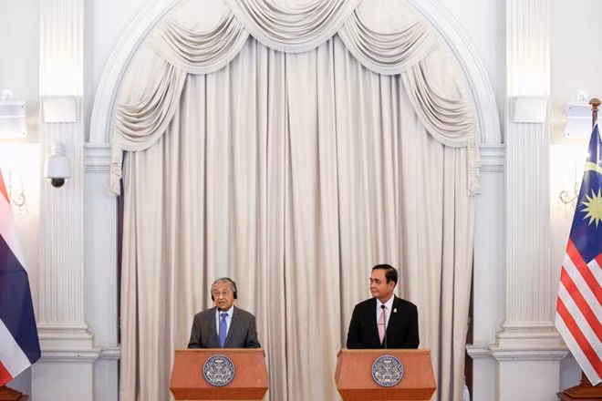 Primeros ministros de Tailandia y Malasia analizan cooperación en materia de seguridad ảnh 1
