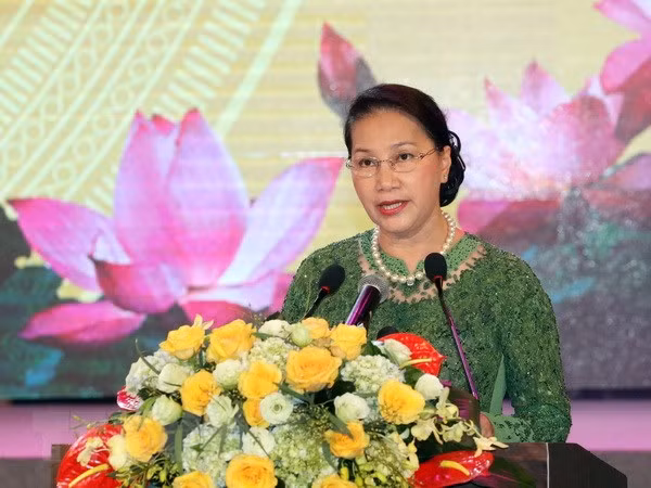 Presidenta de Parlamento insta a Bac Ninh a promover desarrollo sostenible ảnh 1 Presidenta de Parlamento insta a Bac Ninh a promover desarrollo sostenible ảnh 1