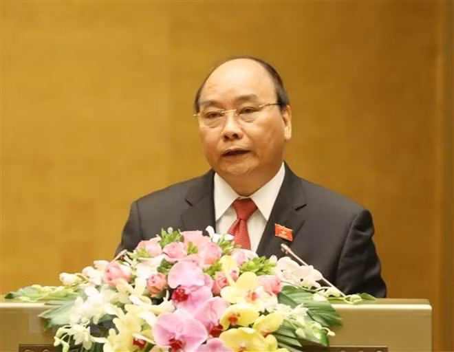 Premier vietnamita reitera determinación de cumplir el plan de desarrollo de 2018 ảnh 1