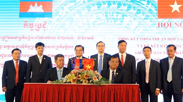 Provincias de Vietnam y Camboya robustecen vínculos multisectoriales ảnh 1 Provincias de Vietnam y Camboya robustecen vínculos multisectoriales ảnh 1