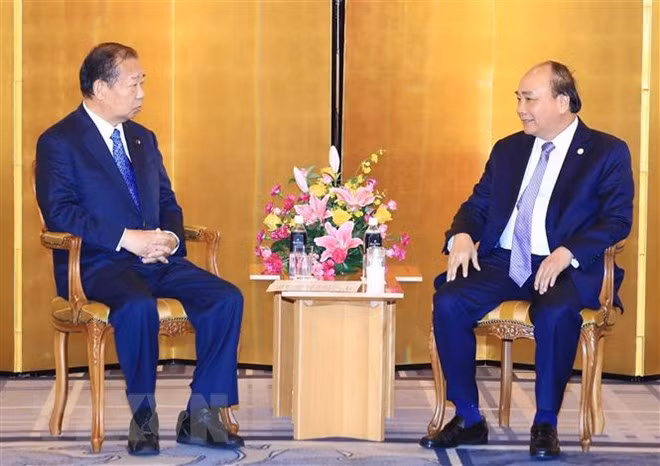 Premier de Vietnam continúa intensa agenda en Japón ảnh 1