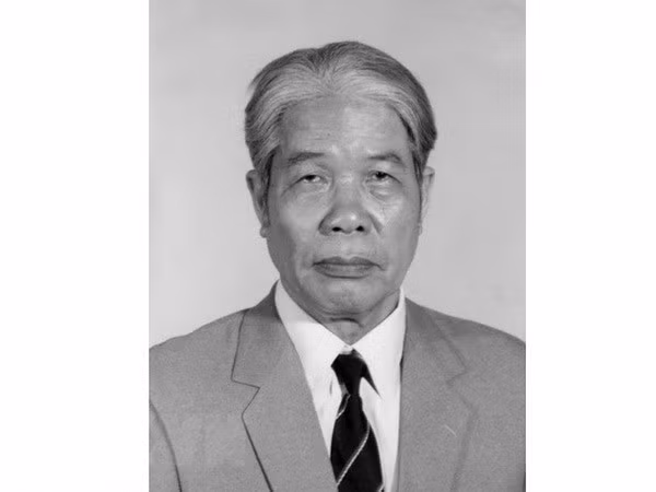 Laos expresa solidaridad a Vietnam por fallecimiento de exdirigente partidista Do Muoi ảnh 1 Laos expresa solidaridad a Vietnam por fallecimiento de exdirigente partidista Do Muoi ảnh 1