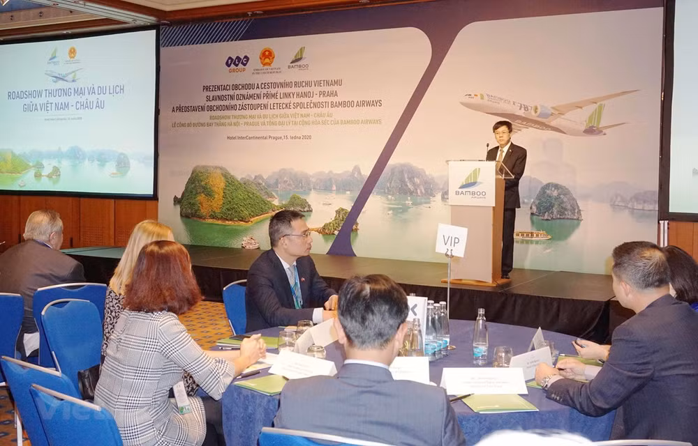 Impulsan establecimiento de vuelo directo entre Vietnam y República Checa ảnh 1 Impulsan establecimiento de vuelo directo entre Vietnam y República Checa ảnh 1