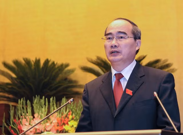Recuerda Ciudad Ho Chi Minh a mártires en ocasión del Tet ảnh 1