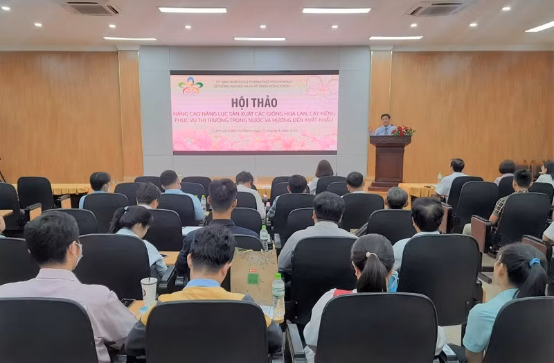 Ciudad Ho Chi Minh mejora capacidad de producción de flores y plantas ornamentales para exportación ảnh 2