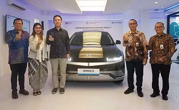La 42ª Cumbre de ASEAN promoverá el uso de vehículos eléctricos ảnh 1