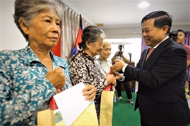 Académico camboyano destaca políticas de Vietnam para expatriados ảnh 1