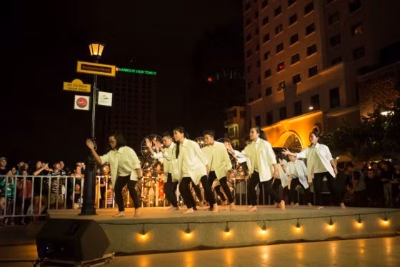 Grupo de baile vietnamita representará a Asia en Dance Proms 2017 ảnh 1