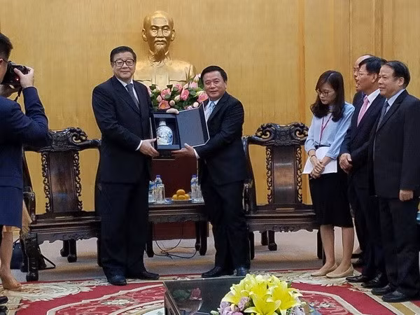 Vietnam y China fomentan intercambio en investigación teórica y estudio del Marxismo ảnh 1
