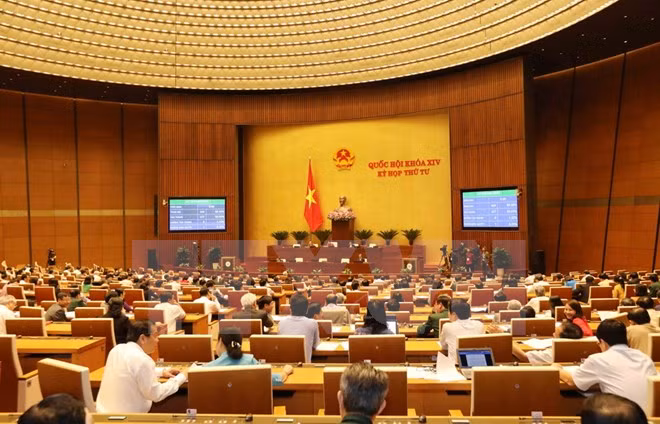 Asamblea Nacional de Vietnam aprueba plan de desarrollo socioeconómico para 2018 ảnh 1 Asamblea Nacional de Vietnam aprueba plan de desarrollo socioeconómico para 2018 ảnh 1