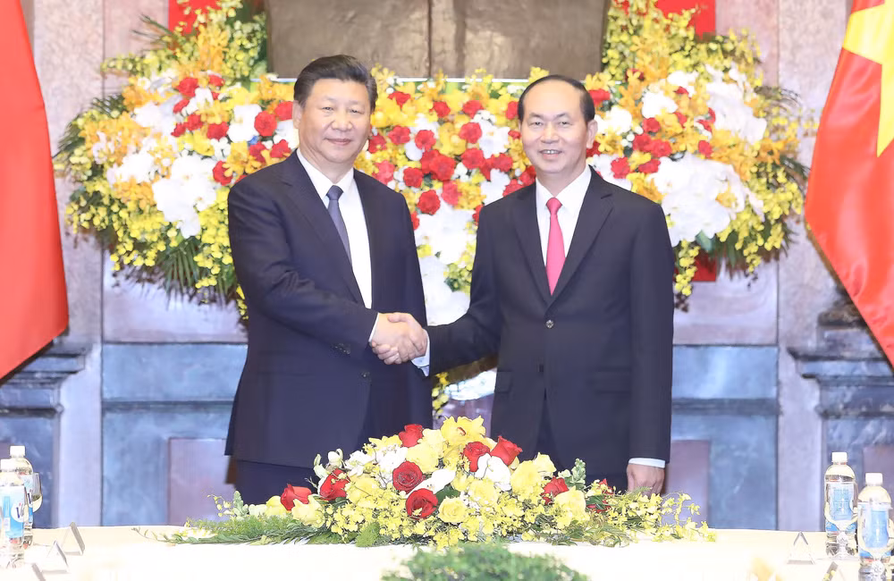 Vietnam y China trazan orientaciones para impulsar relaciones bilaterales ảnh 1