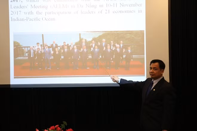 Fomentan nexos de amistad Vietnam-Ucrania ảnh 1 Fomentan nexos de amistad Vietnam-Ucrania ảnh 1
