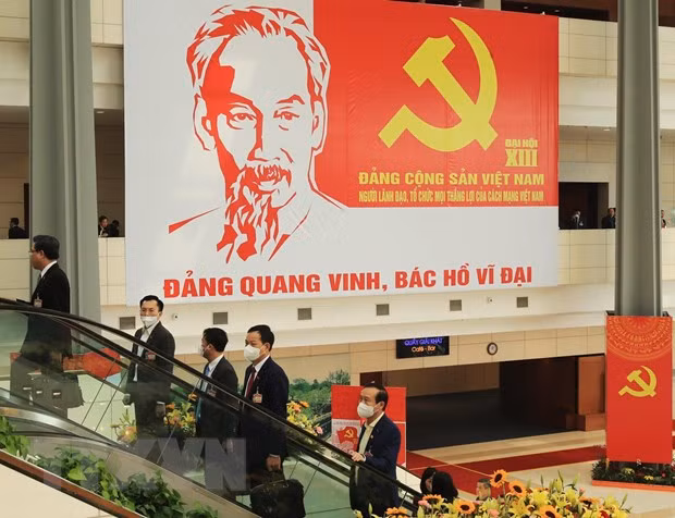 Prensa checa ofrece visión sobre el desarrollo de Vietnam ảnh 1