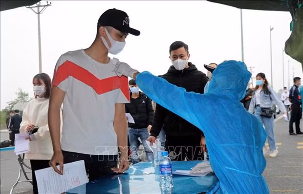 Quang Ninh lleva 11 días sin nuevos contagios comunitarios de COVID-19 ảnh 2 Quang Ninh lleva 11 días sin nuevos contagios comunitarios de COVID-19 ảnh 2
