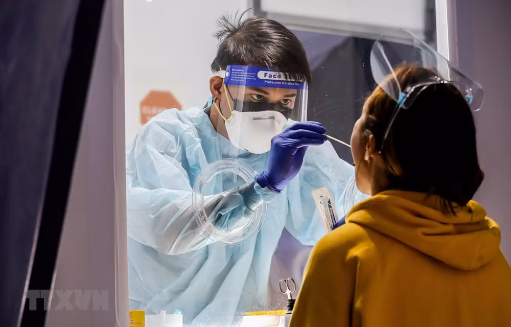 Filipinas recibe más de cinco millones de dosis de vacunas contra COVID-19 ảnh 1