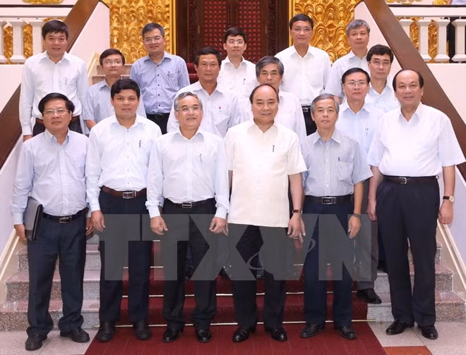 Premier urge a Kon Tum a impulsar el desarrollo forestal ảnh 1