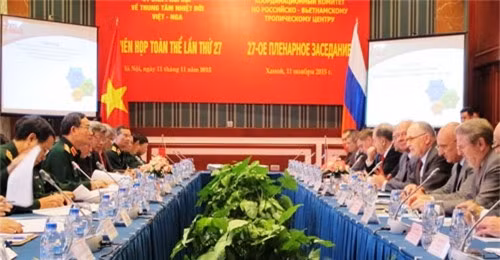 Vietnam y Rusia potencian cooperación en desarrollo de técnica militar ảnh 1