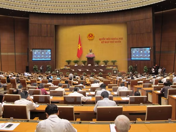 Parlamento vietnamita analiza importantes proyectos de leyes ảnh 1