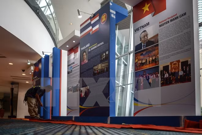 Unos dos mil periodistas acreditados para cubrir la Cumbre de ASEAN ảnh 1