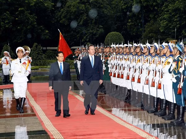 Economía- patrón clave en nexos entre Vietnam y Reino Unido ảnh 1