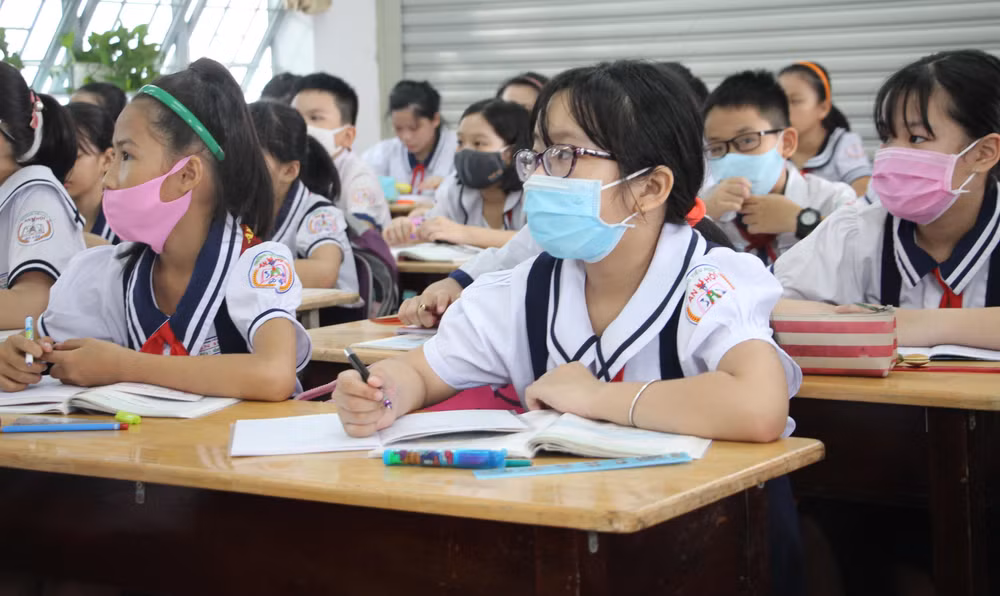 Escuelas de Ciudad Ho Chi Minh listas para recibir a estudiantes después del Tet ảnh 1