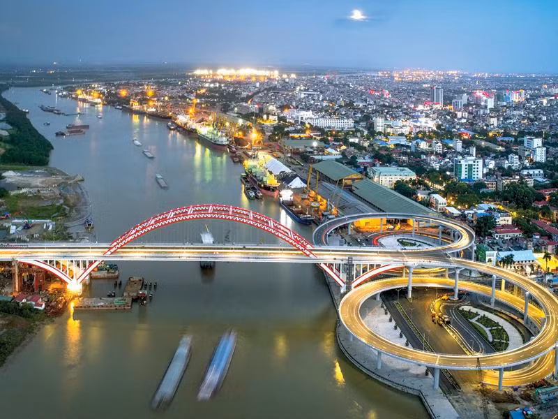 Ciudad vietnamita Hai Phong lidera atracción de IED en 2021 ảnh 1