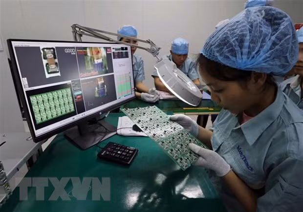 Promueven cooperación entre empresas vietnamitas y foráneas en producción de componentes ảnh 1